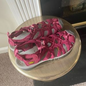 Keen Women's Whisper Size 10